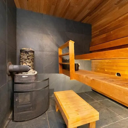 Apartament House In Kalamaja With Wood Heating Sauna Tallin