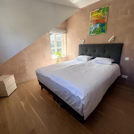 House In Kalamaja With Wood Heating Sauna * Tallin